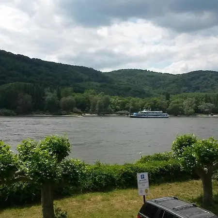 Hotel Rheinecker Hof